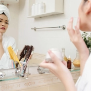 BISNIS KRIM MALAM DENGAN EFBA